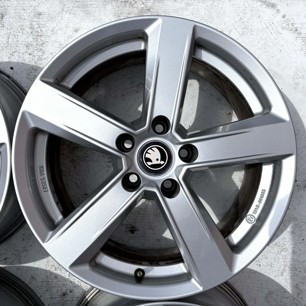 SKODA OCTAVIA SUPERB YETI 17" 5X112 ET29