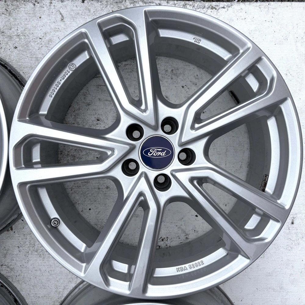 ALU FORD FOCUS MONDEO S-MAX KUGA PUMA 19" 5X108