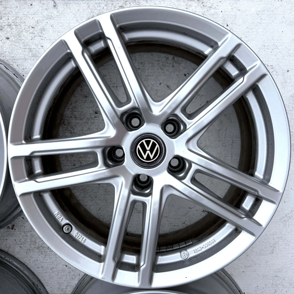 VW PASSAT TIGUAN SHARAN GOLF 17" 5X112 ET36