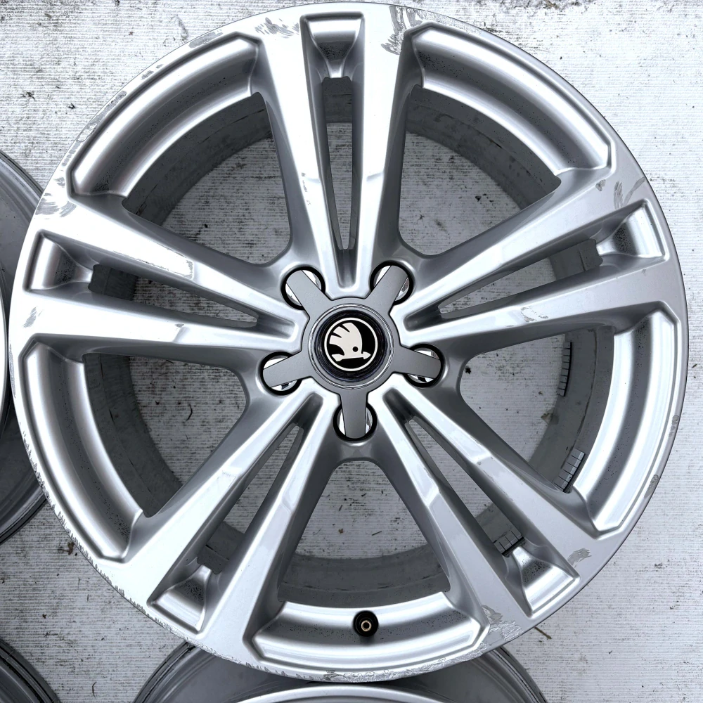 SKODA OCTAVIA 18" 5X112 7,5J ET51