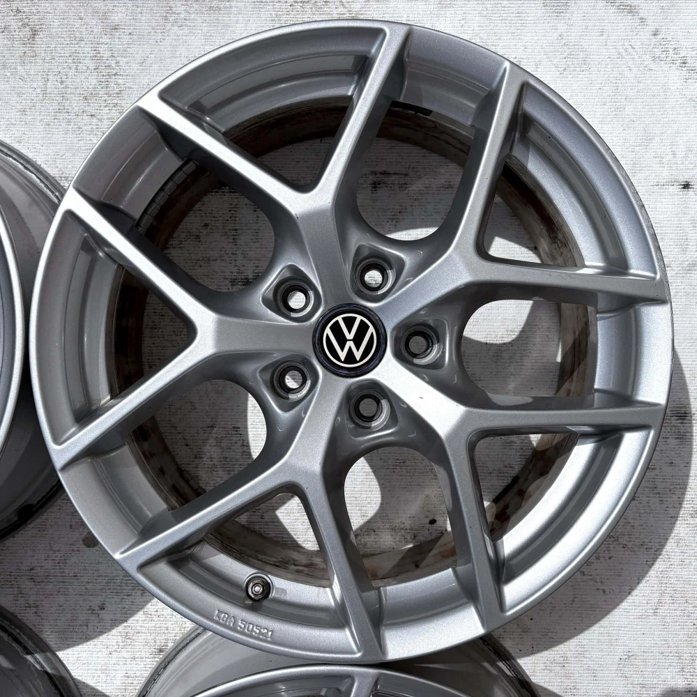 VW PASSAT TIGUAN SHARAN GOLF 17" 5X112
