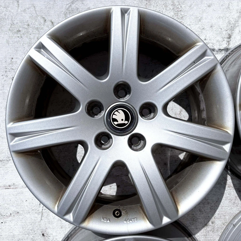 SKODA OCTAVIA SUPERB YETI 16" 5X112 ET42
