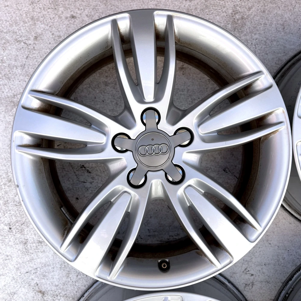 ORIGINÁLNÍ ALU AUDI Q3 17" 6,5J 5X112 ET33