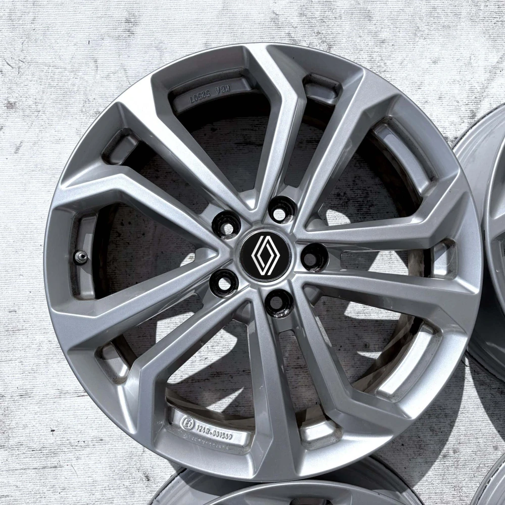RENAULT KAPTUR LAGUNA MEGANE TALISMAN 18"