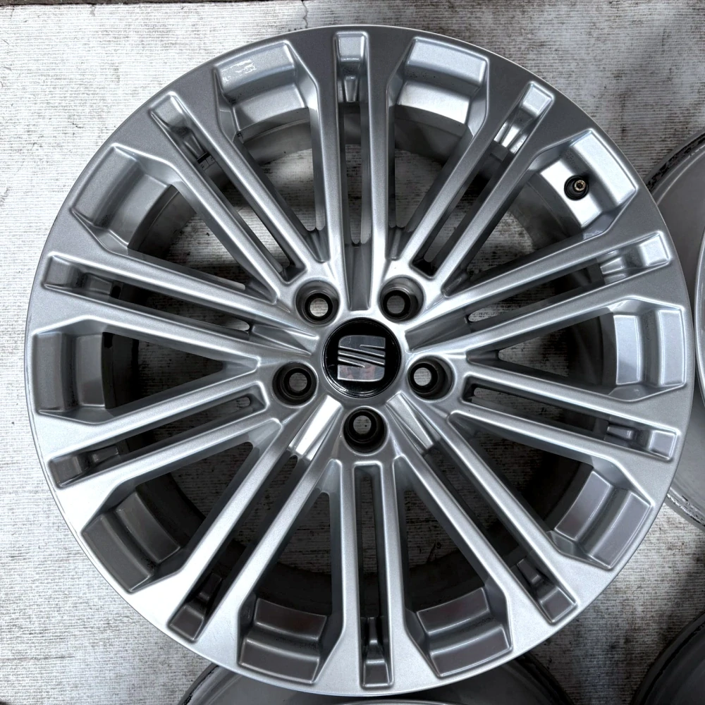ALU SEAT ATECA ALTEA LEON EXEO 18" 5X112