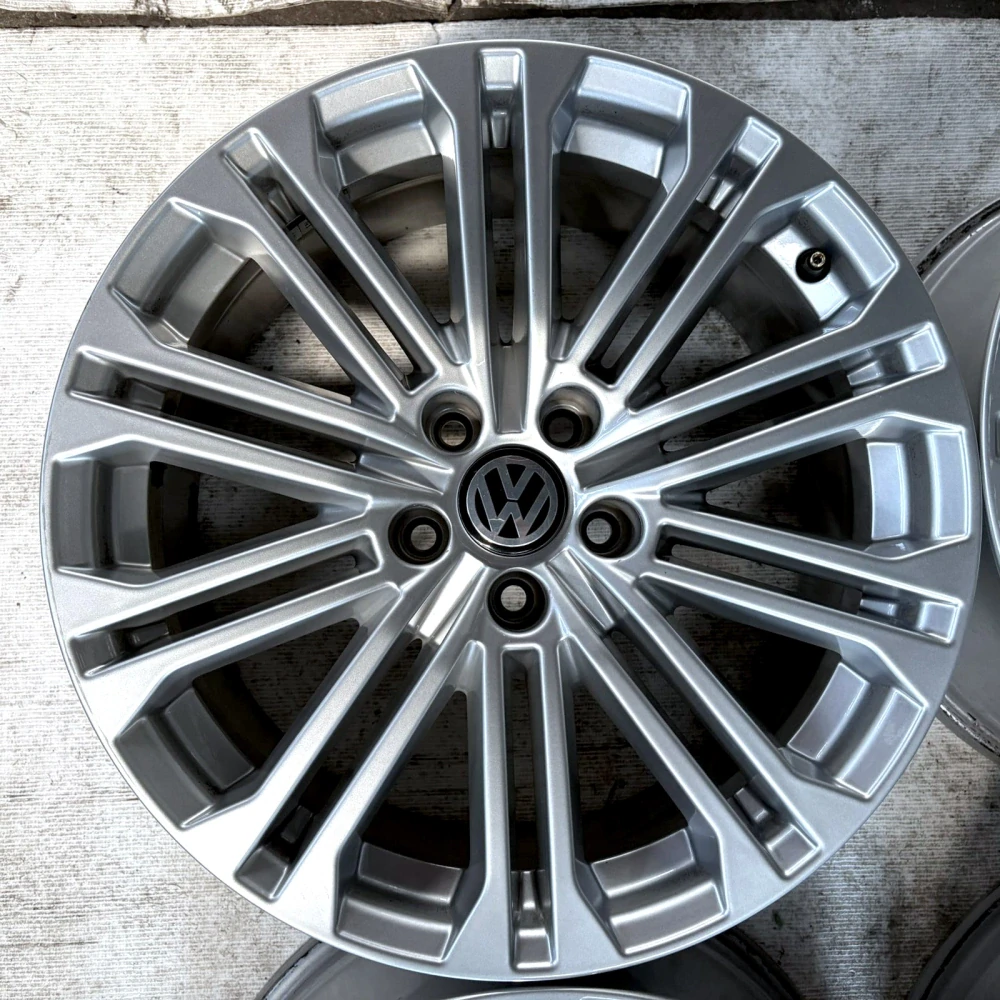 ALU VW PASSAT TIGUAN SHARAN T-ROC GOLF 18" 5X112