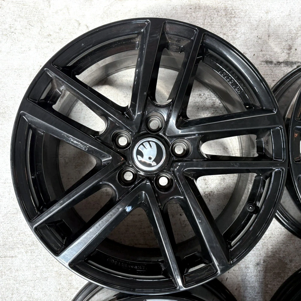 ALU SKODA OCTAVIA 17" 5X112 ET52