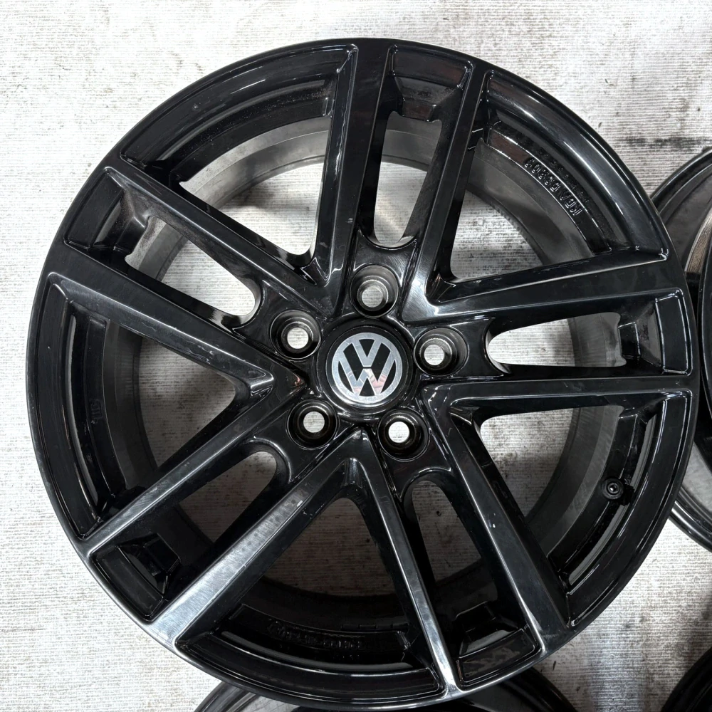 ALU VW GOLF TOURAN CADDY 17" ET52