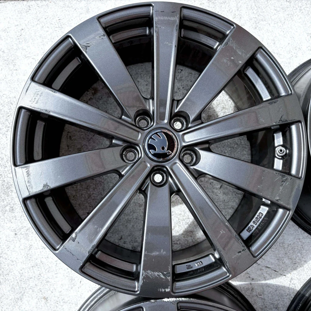 ALU SKODA ENYAQ SUPERB OCTAVIA 18" 5X112