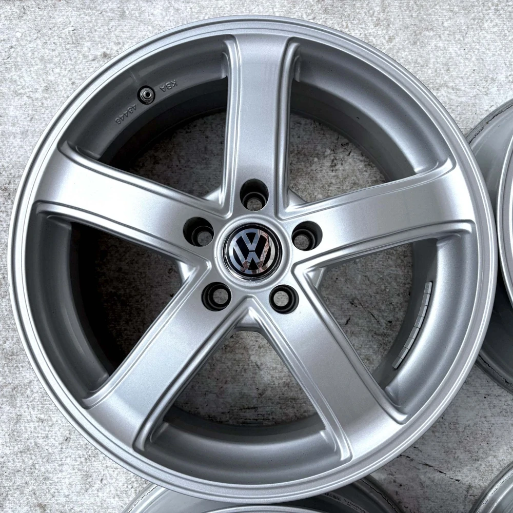ALU VW TIGUAN SHARAN PASSAT BEETLE 17" 5X112 ET35