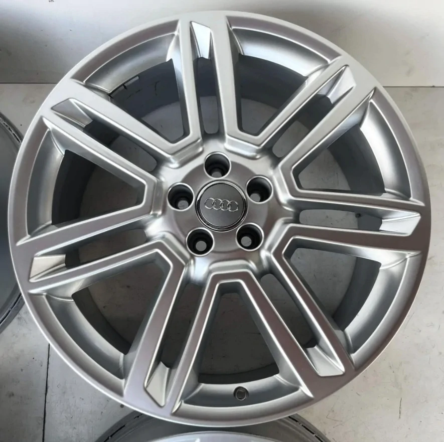 AUDI A4 A5 A6 A7 A8 Q3 Q5 20"