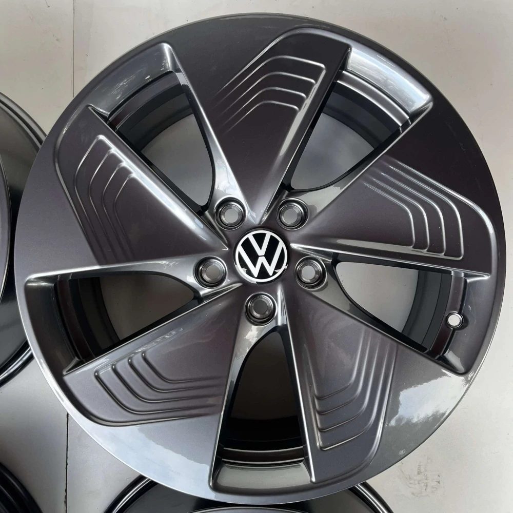 VW GOLF PASSAT CADDY TOURAN 18"