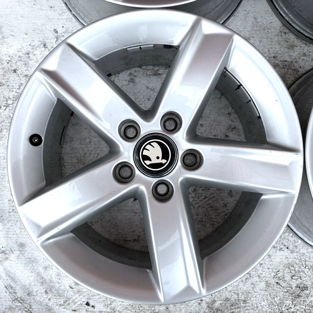 SKODA OCTAVIA SUPERB YETI 16" 5X112 ET46