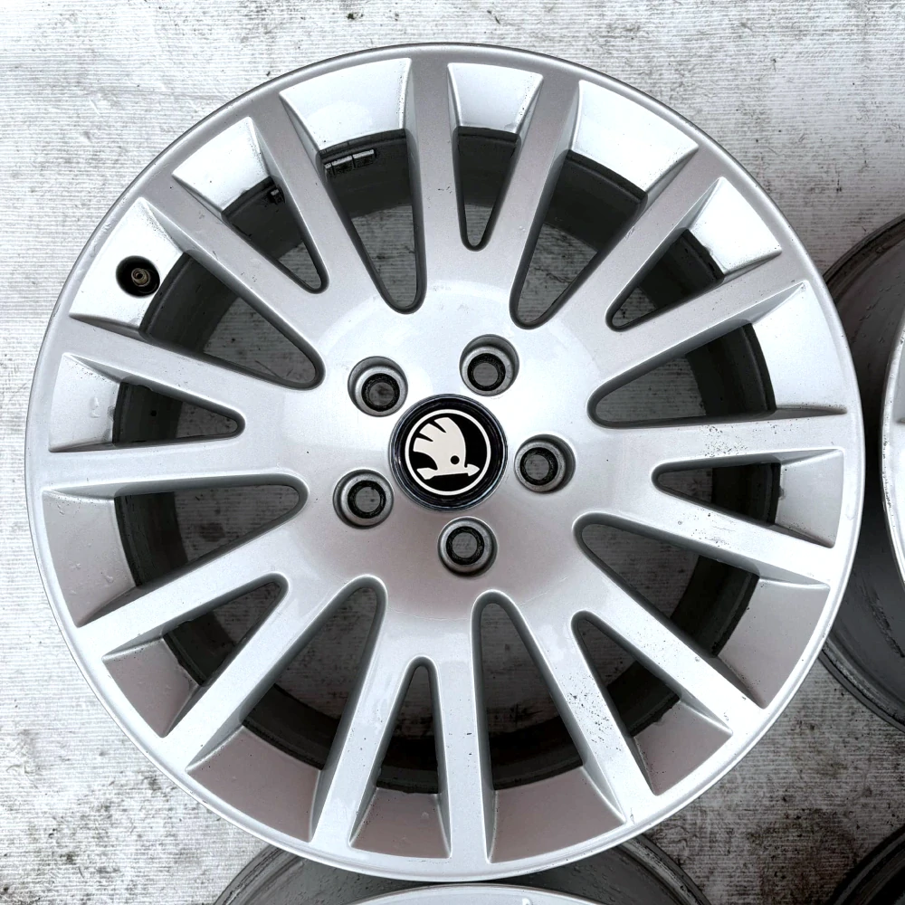 SKODA OCTAVIA II 17" 5X112 7,5J ET56