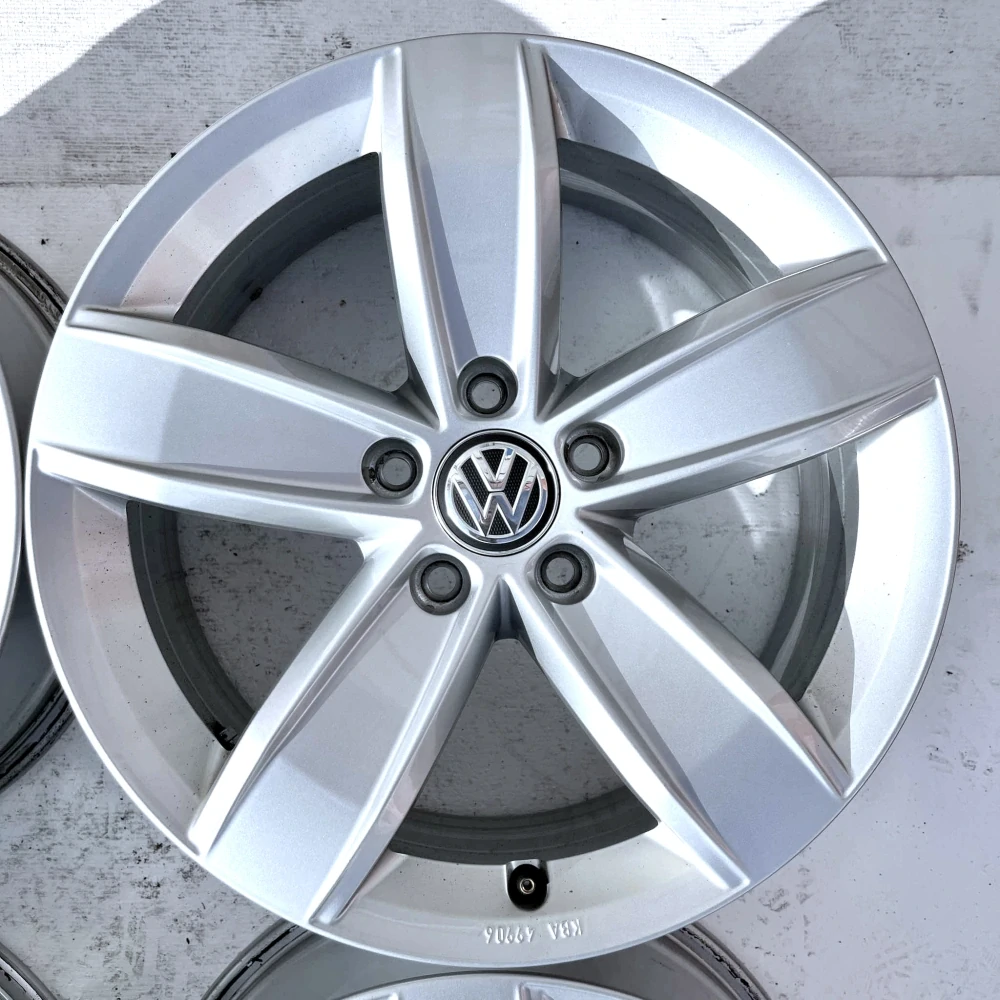 VW PASSAT TIGUAN GOLF T-ROC CADDY TOURAN 17"