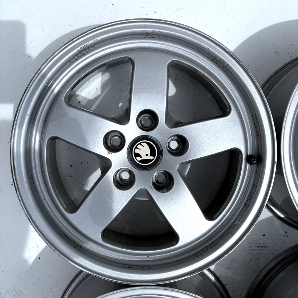 SKODA OCTAVIA SUPERB YETI 16" 5X112