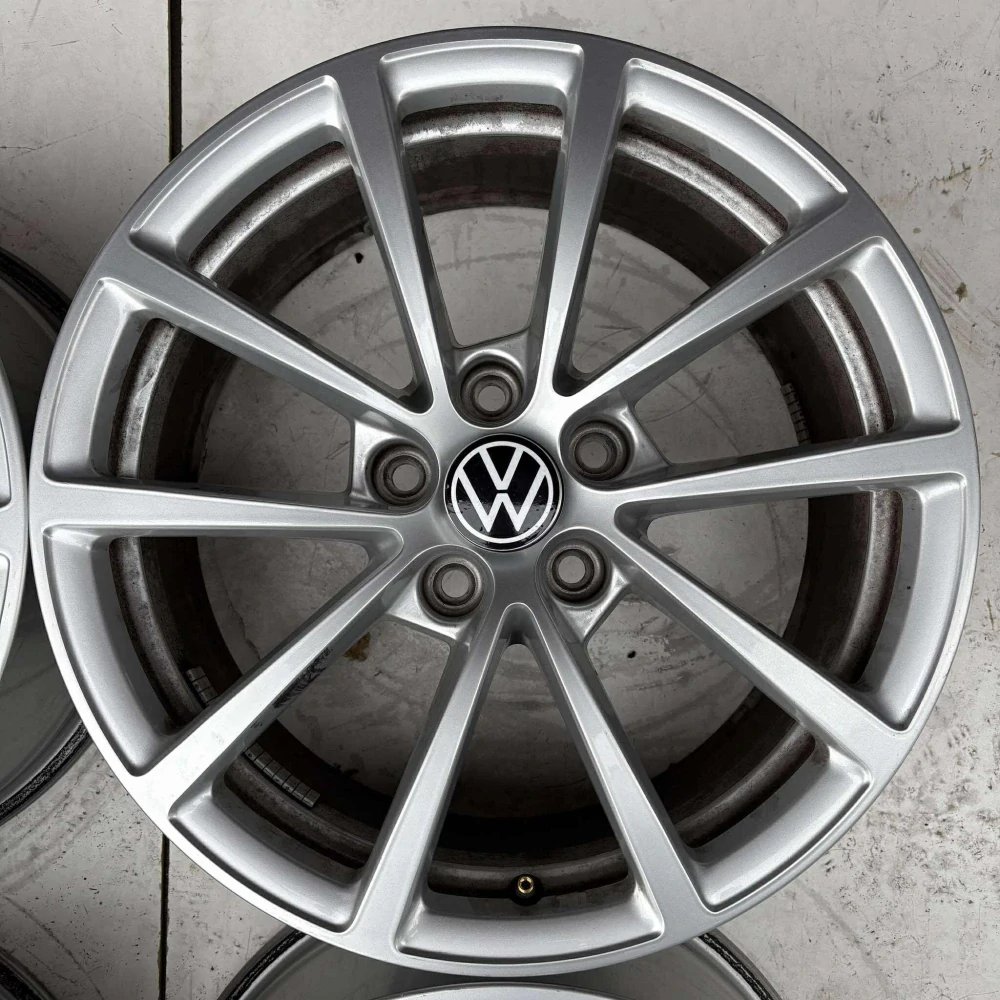 VW PASSAT GOLF TOURAN CADDY 17''