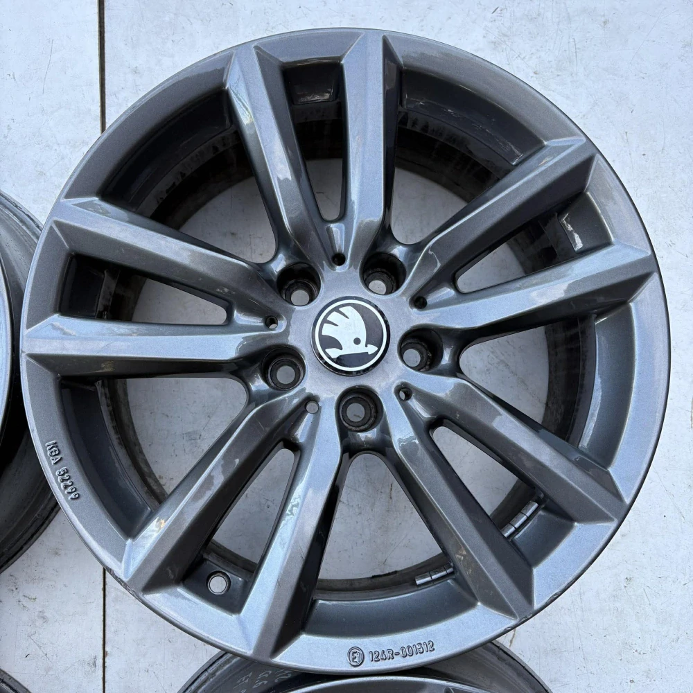 ŠKODA SUPERB YETI OCTAVIA 17"