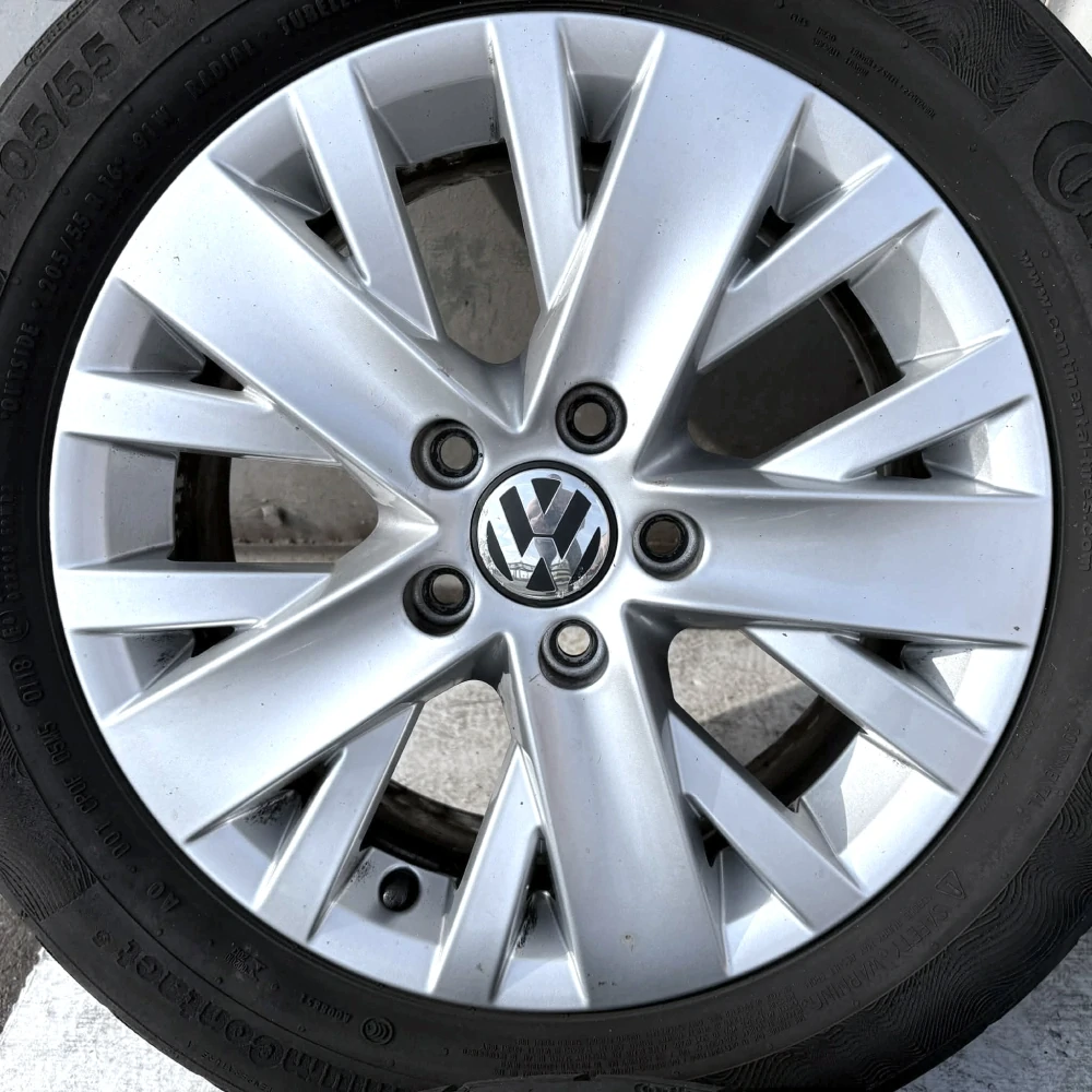 KOLA LETNÍ VW GOLF CADDY TOURAN 205/55R16 Conti