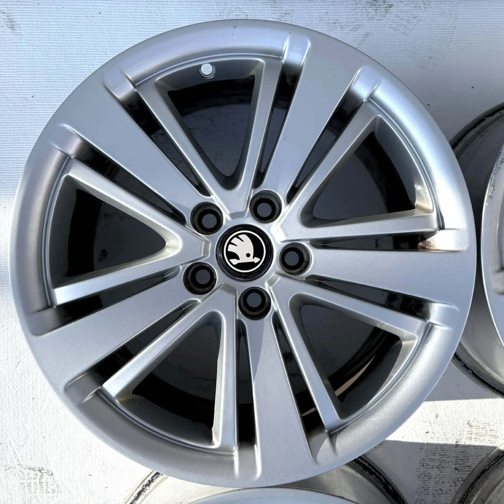 SKODA FABIA RAPID 16" 5X100