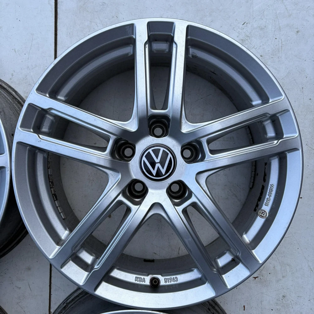 VW GOLF PASSAT TIGUAN SHARAN 17" 7,5"