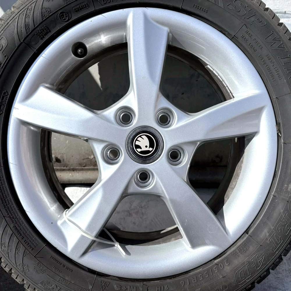 ZIMNÍ SKODA OCTAVIA SUPERB I II YETI 205/55R16