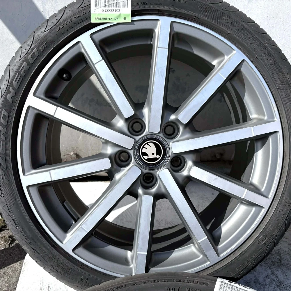 LETNÍ KOLA SKODA OCTAVIA 225/40R18