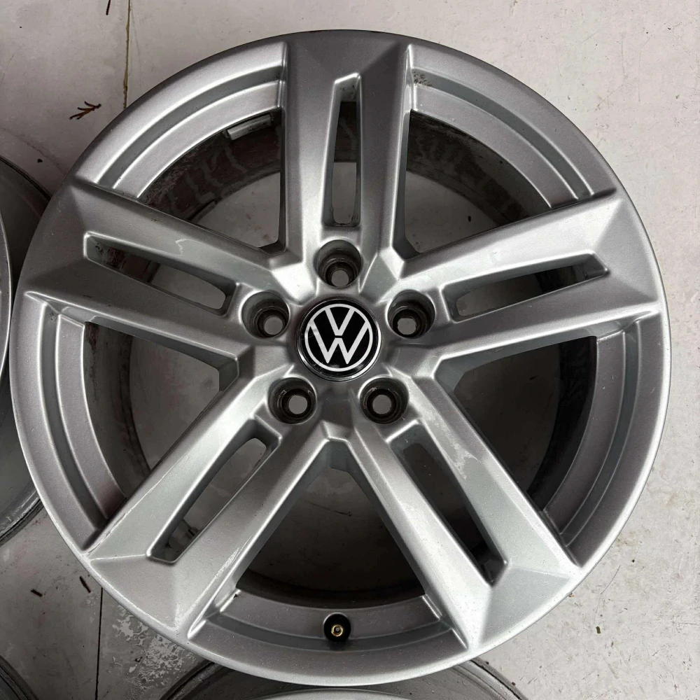 VW PASSAT GOLF TIGUAN CADDY 17"