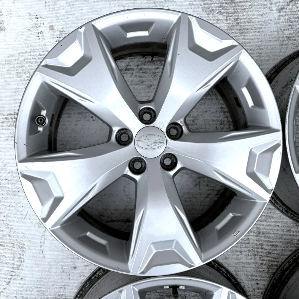 SUBARU FORESTER 17" 7J 5X114,3 ET48