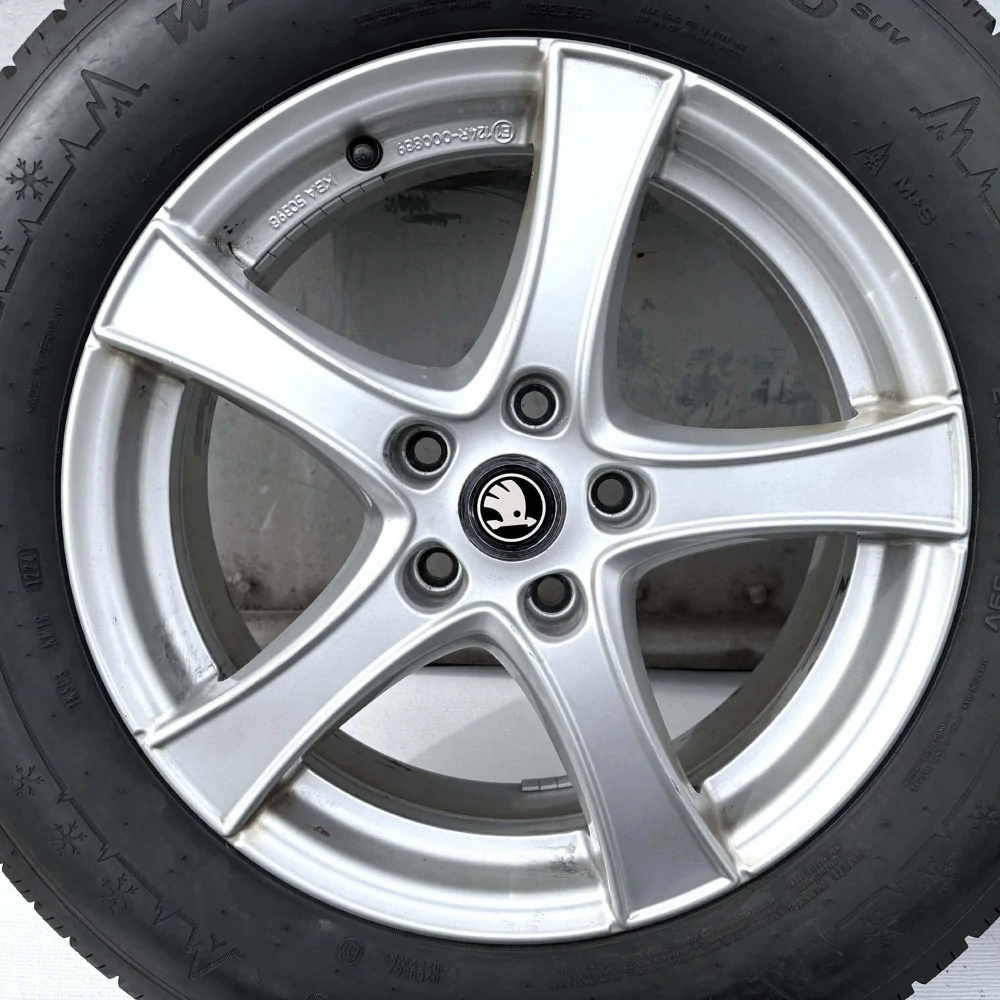 KOLA ZIMNÍ SKODA KODIAQ 215/65R17
