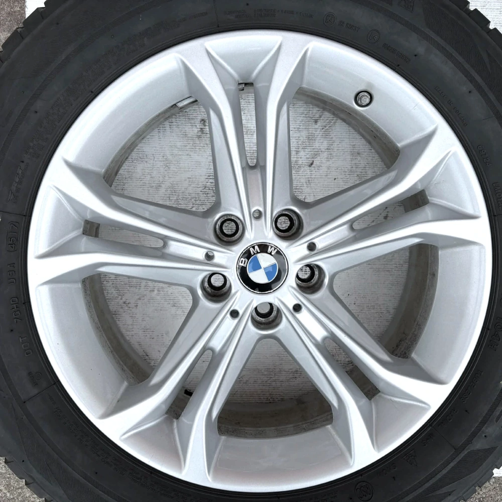 KOLA ZIMNÍ BMW X3 G01 X4 G02 225/60R18 se senzory