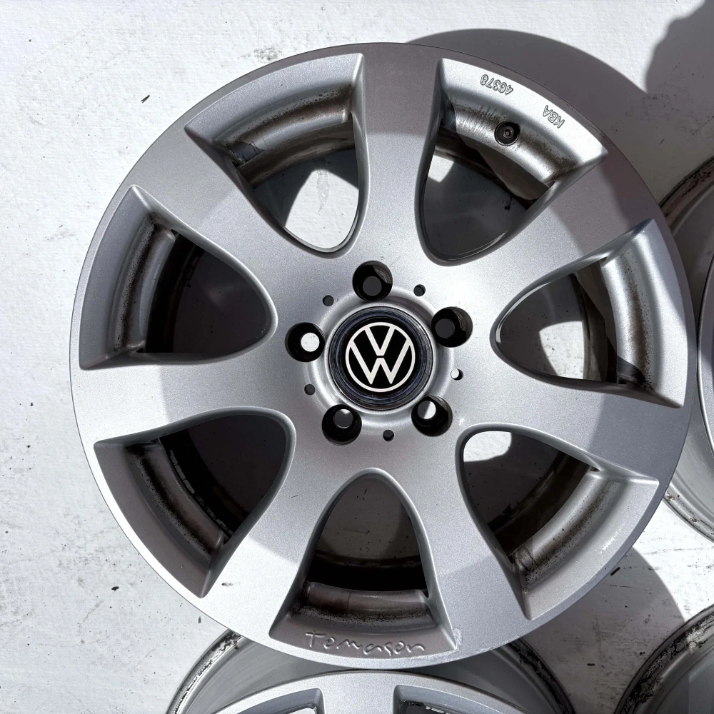 VW PASSAT TIGUAN SHARAN GOLF 16" 5X112