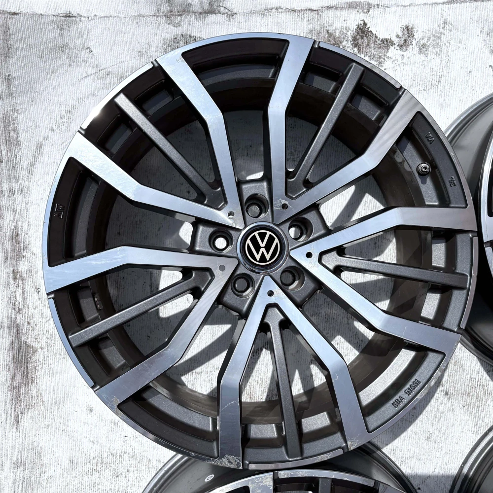 VW TOUAREG 20" 8,5" 5x112 ET30