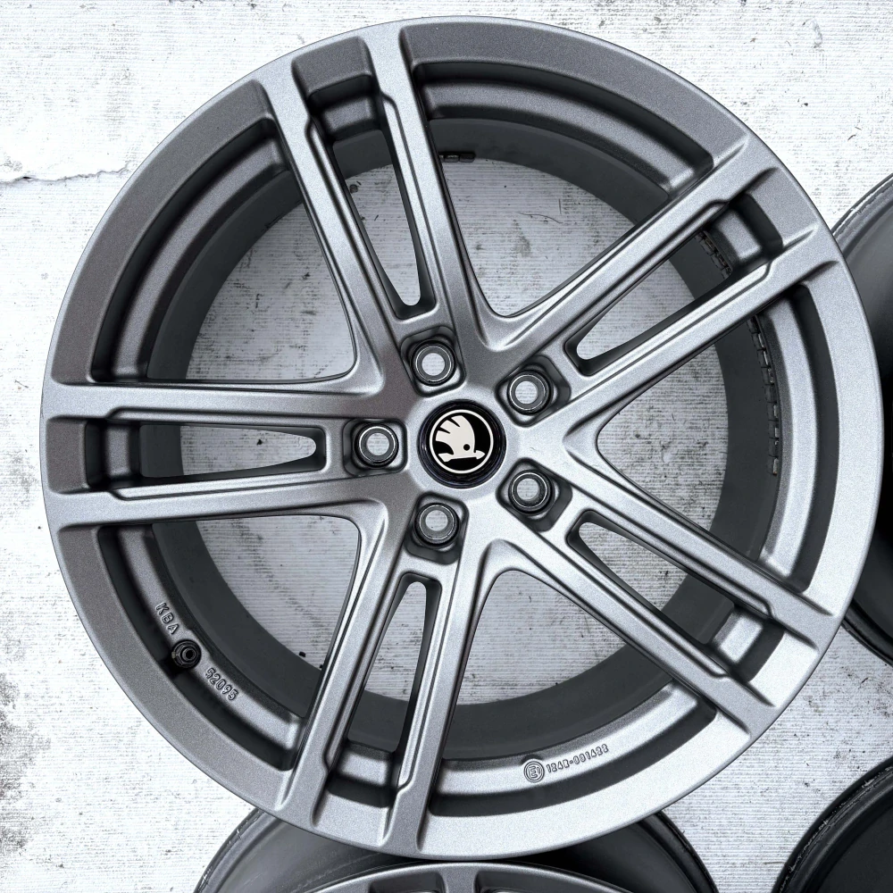 SKODA OCTAVIA SUPERB YETI KAROQ 18" 5X112 ET30