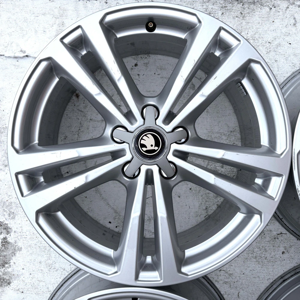 SKODA OCTAVIA 18" 5X112 7,5J ET51
