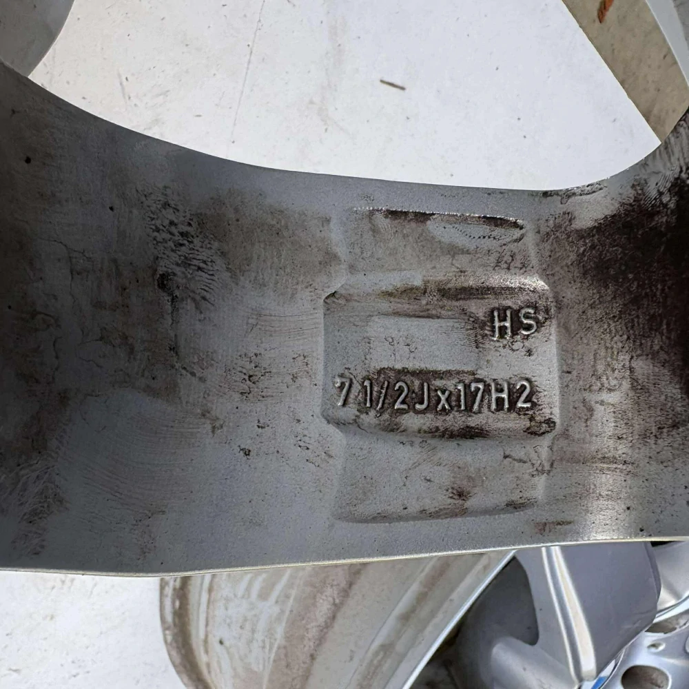 BMW 3 G20 5 G30 17" ET27 + SENZORY
