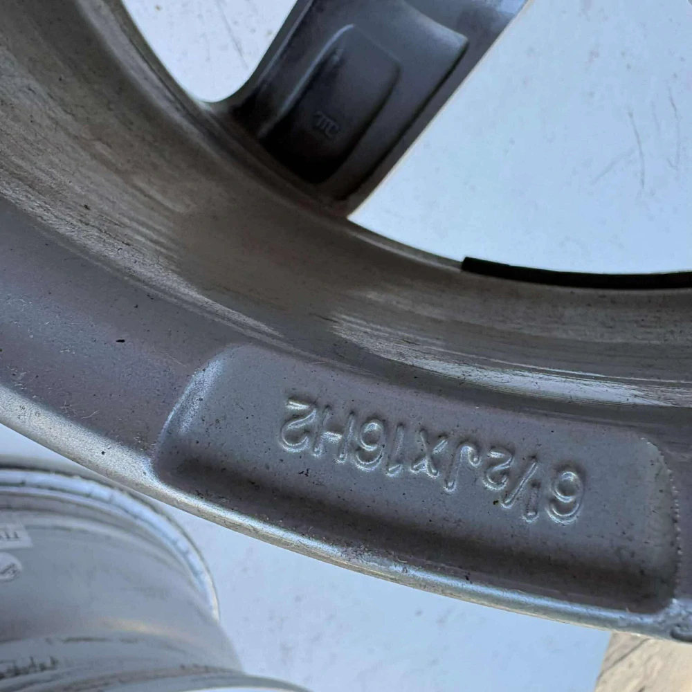 ŠKODA OCTAVIA KAROQ YETI 16''