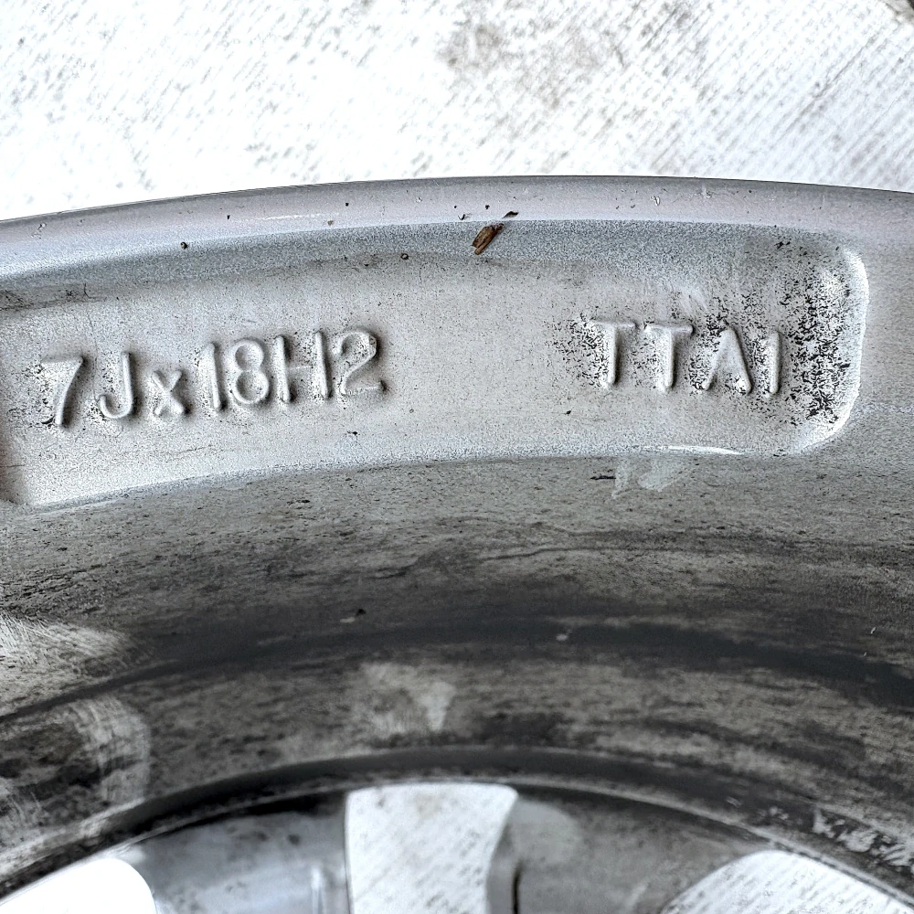 BMW X3 G01 X4 X02 18" 5X112 ET22
