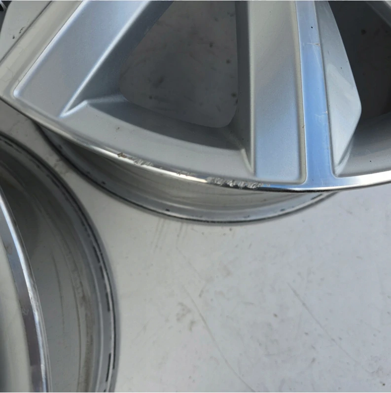 VW PASSAT GOLF CADDY TOURAN 17'' ET47