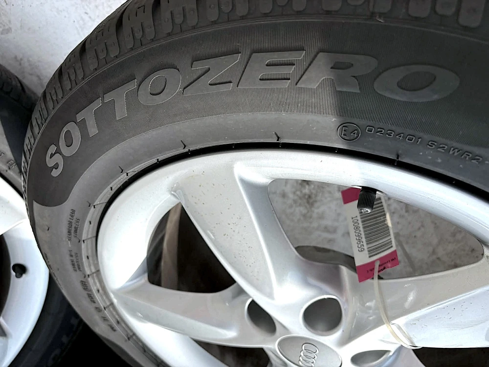 KOLA ZIMNÍ AUDI A6 A4 ALLROAD 225/55R17 PIRELLI