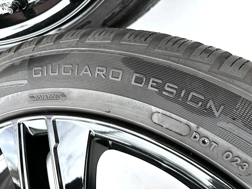 KOLA ZIMNÍ AUDI A6 C8 A7 245/45R19 ROK 2022 7MM