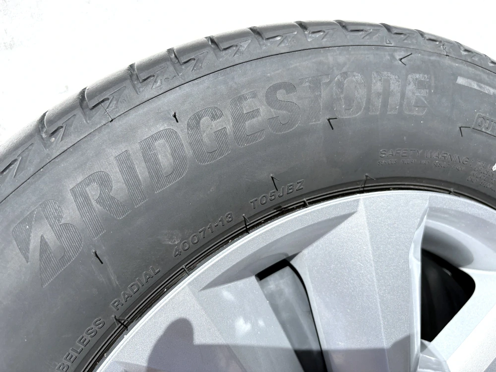 LETNÍ KOLA DACIA SANDERO DOKKER LOGAN 185/65R15